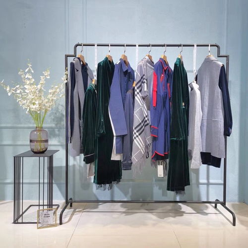 尾货服装批发市场解析 从农村赶集到外贸地下城